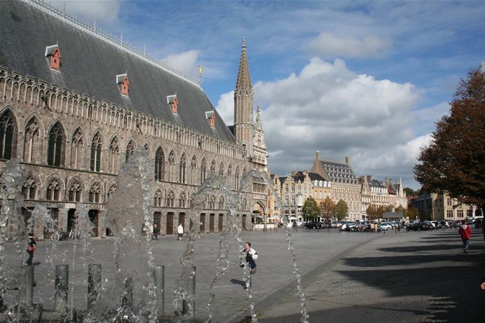 Hôtel De Heerlyckheid à Ypres Extérieur photo